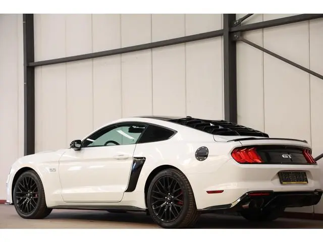 Ford Mustang Fastback 5.0 V8 GT AUTOMAAT