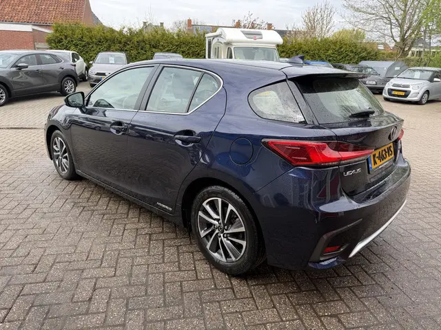 Lexus CT