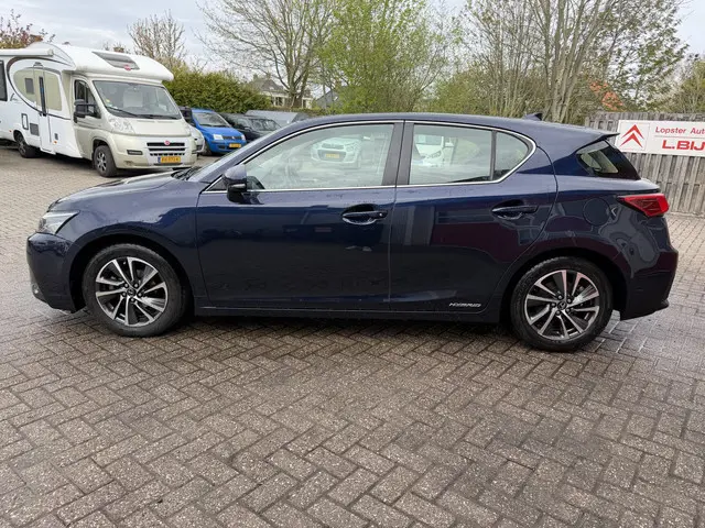 Lexus CT 200h | 100 PK | Ultimate Edition | 79.000 km! |