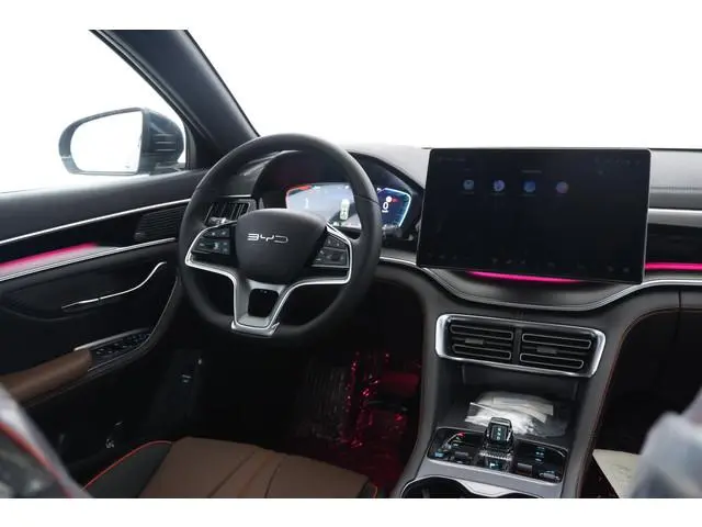 BYD SEAL U