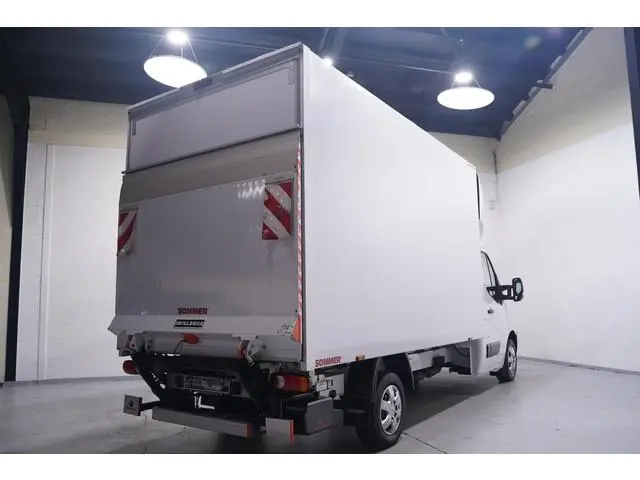 Nissan Interstar