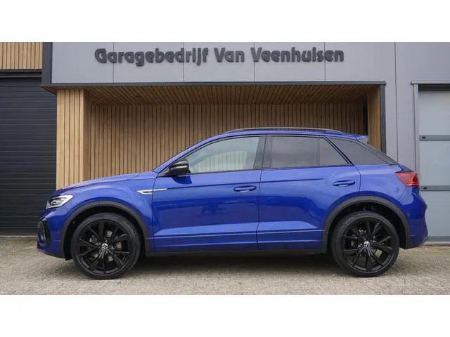 Volkswagen T-Roc 1.5 TSI 150pk DSG 2x R-Line & Black Style Pano.Dak 19inch LM IQ Light Virtual Cockp...