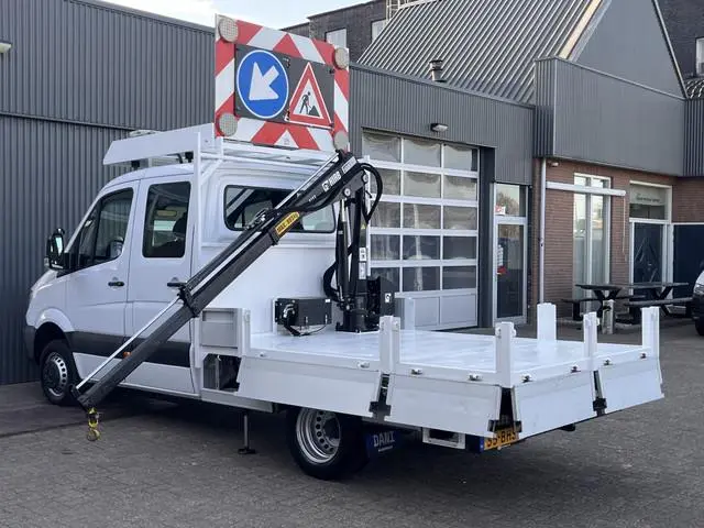 Mercedes-Benz Sprinter 513 CDI 366 Hiab Laadkraan 018T Trekhaak 2000 kg Airco 6 persoons uitvoering...