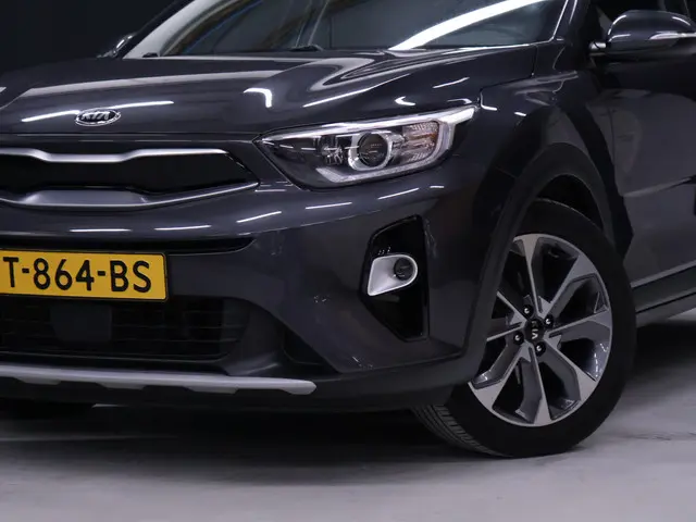 Kia Stonic 1.0 T-GDi DynamicLine [APPLE CARPLAY, STOELVERWARMING,STUURVERWARMING, PARKEERSENSOREN, A...