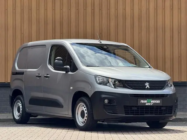 Peugeot Partner 1.5 BlueHDI Premium | Apple Carplay | Airconditioning | Stop&GO | DAB | Parkeersenso...