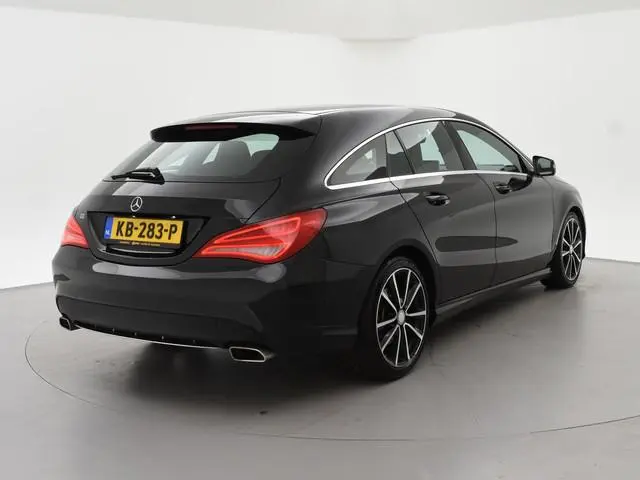 Mercedes-Benz CLA-klasse Shooting Brake 180 URBAN AUT. + 18 INCH | SPORTSTOELEN | STOELVERW. | GROOT...