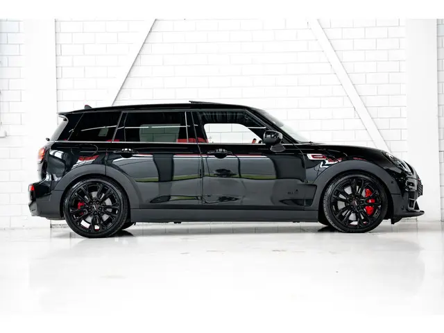 Mini Clubman 2.0 JCW ALL4 John Cooper Works John Cooper Works | Karman Kardon | Carbon exterieur