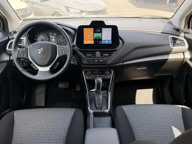 Suzuki S-Cross