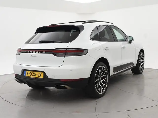 Porsche Macan 2.0 AUT. FACELIFT MODEL + PANORAMA | LUCHTVERING | 21 INCH | STOELVERW. V+A | CARRERAW...