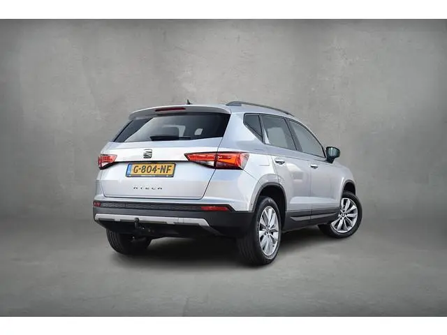 SEAT Ateca 1.0 EcoTSI Style Business Intense | Trekhaak | Apple CarPlay | Camera | Climate