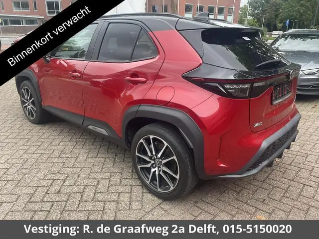 Toyota Yaris Cross 1.5 Hybrid GR Sport | Stoelverwarming | Navigatie | Parkeersensoren | Dealer onde...