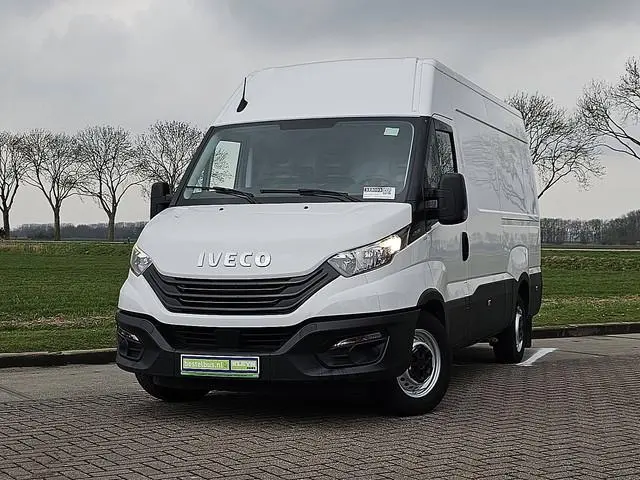 IVECO DAILY 35S14 l2h2 3.5t-trekhaak!