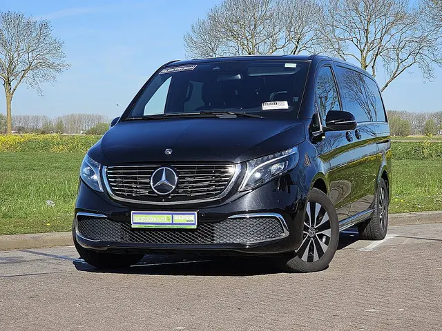 MERCEDES-BENZ EQV 300 l2 dubbele cabine !