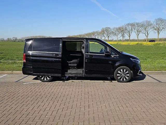 Mercedes-Benz EQV