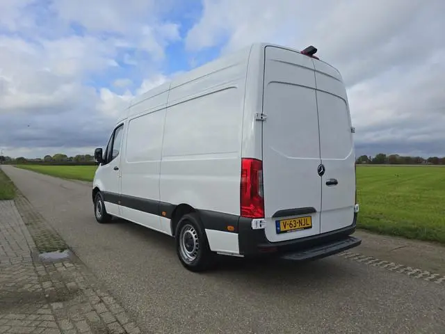 Mercedes-Benz Sprinter 315 1.9 CDI L2 H2 RWD - 150 Pk - Euro 6 - Navi - ParkeerCamera - Cruise Contr...