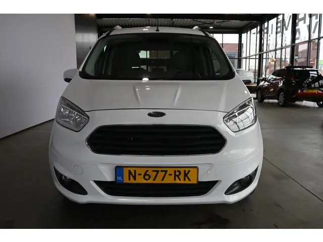 Ford Tourneo Courier