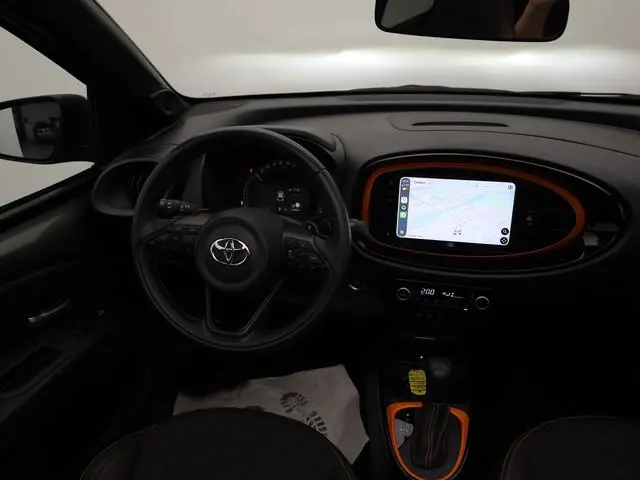 Toyota Aygo X 1.0 VVT-i S-CVT Limited | Vouwdak | Keyless | JBL | Stoel verw. | Camera | Prijs Rijkl...
