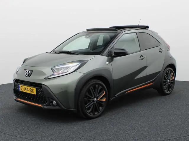 Toyota Aygo X 1.0 VVT-i S-CVT Limited | Vouwdak | Keyless | JBL | Stoel verw. | Camera | Prijs Rijkl...