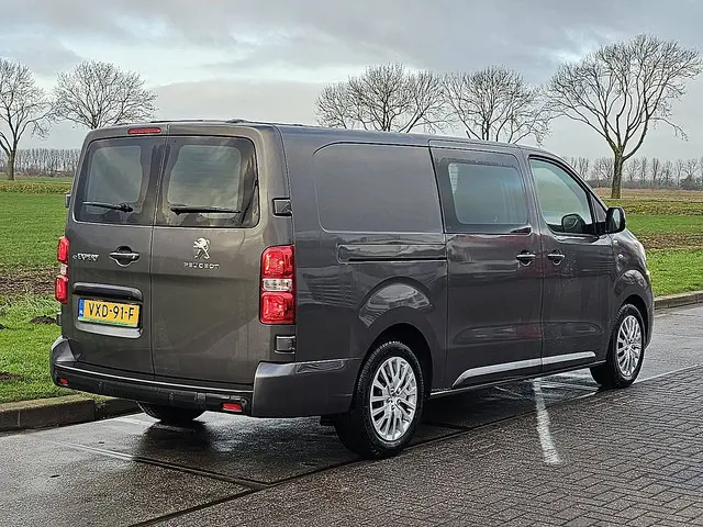 PEUGEOT E-EXPERT 75 kwh long range