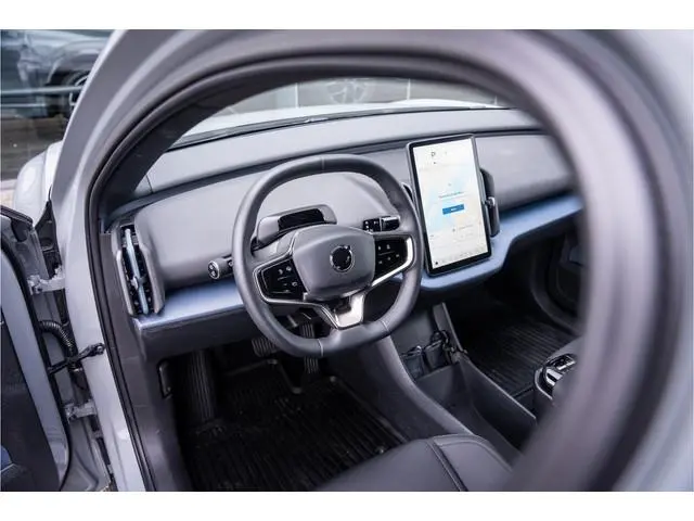 Volvo EX30