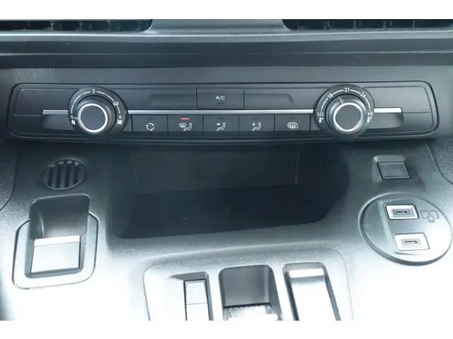 Toyota pro-ace