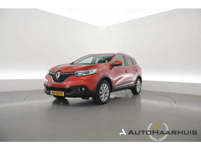 Renault Kadjar 1.2 TCe Zen | Navi | Trekhaak | Keyless | Cruise | PDC V+A | 17'' | Bluetooth |