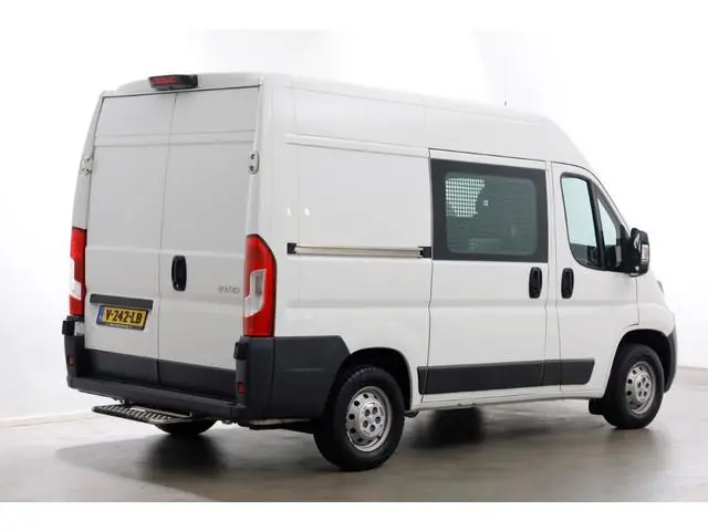 Peugeot Boxer 2.0 BlueHDI 130pk E6 L1H2 Premium Navi/Camera/Inrichting 01-2018