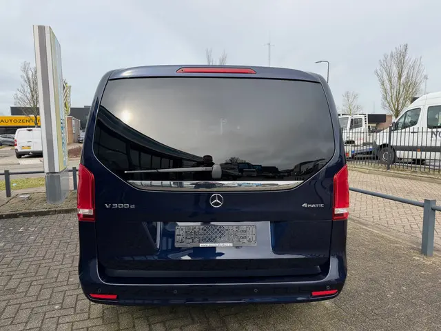 Mercedes-Benz V-klasse 300d 4-MATIC L3 XXL DC | Avantgarde | 360° Camera | Mbux