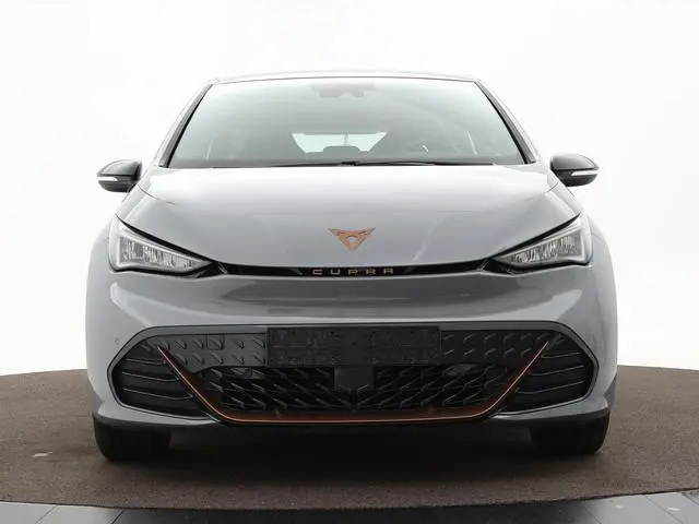 CUPRA Born Impulse 62 kWh / 204pk · SOH 93,2% ·  Camera · Apple/Android Car Play · Navigatie · P-Sen...