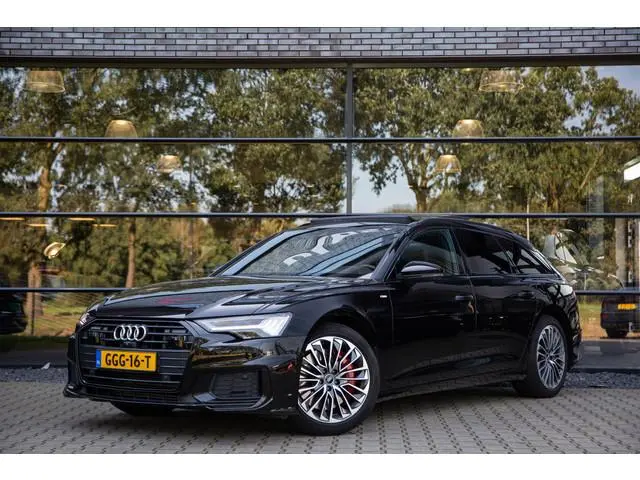 Audi A6 Avant 55 TFSI e quattro Competition , Pano, Trekhaak, Head-up Display, B&O, Matrix Led