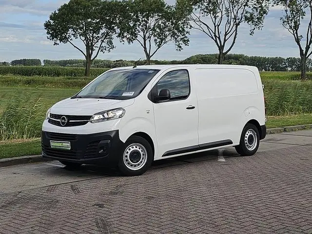 OPEL VIVARO 1.5 cdti 102 m 20 dkm.!!
