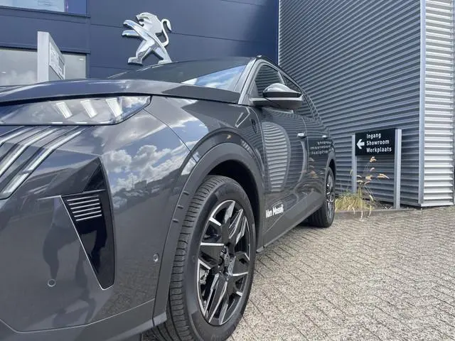 Peugeot 5008 1.2 Hybrid 145 GT 7p  FULL OPTIONS!