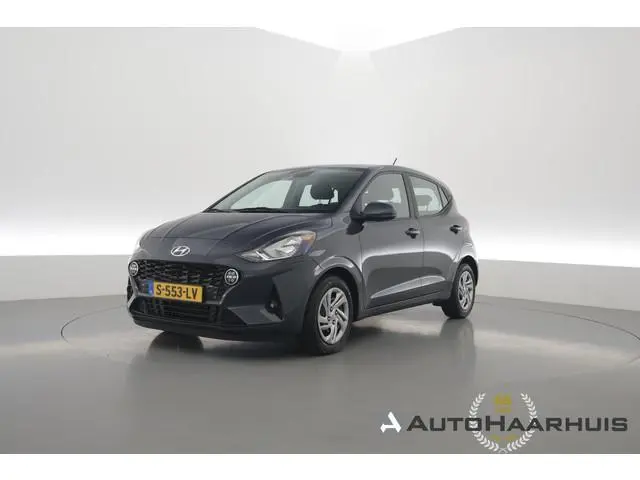 Hyundai i10 1.0 Comfort | Rijklaar! | Cruise Control | All Season | Lane Assist | DAB | Apple CarPla...