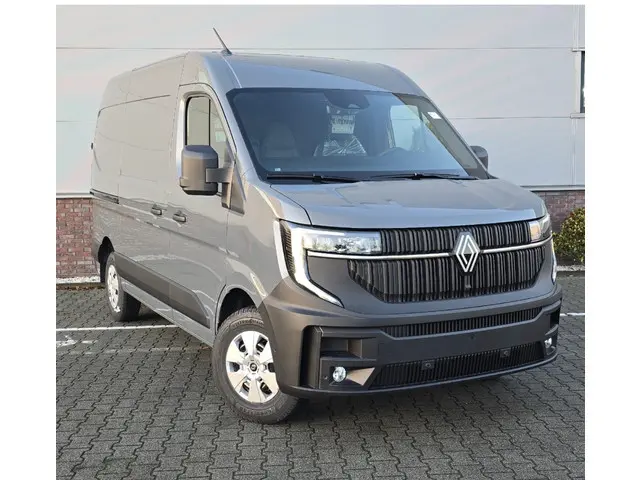 Renault Master T35 2.0 dCi 170 L2H2 Extra 2 keer schuifdeur / Laadruimte pakket / Trekhaak / All season