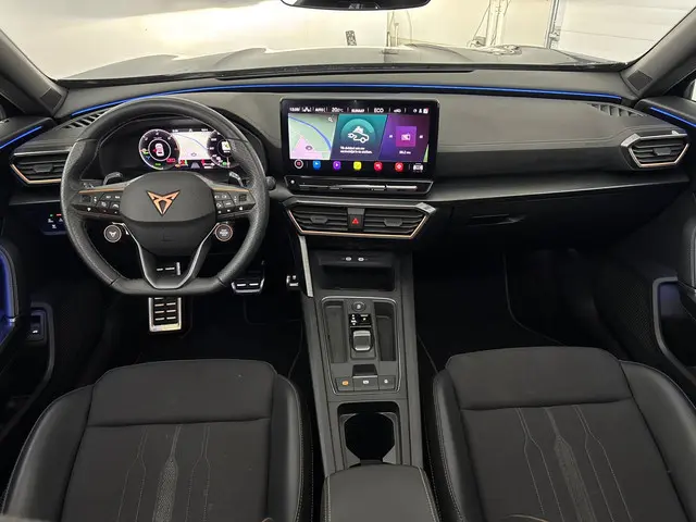 CUPRA Formentor 1.4 e-Hybrid VZ Copper Edition | 245 PK | SCHUIF-KANTEL |