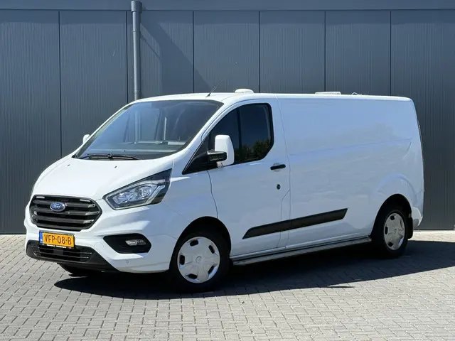 Ford Transit Custom 2.0 TDCI 130 PK / L2H1 / TREKHAAK / AIRCO / CRUISE / STOELVERW / 2800 KG AHG