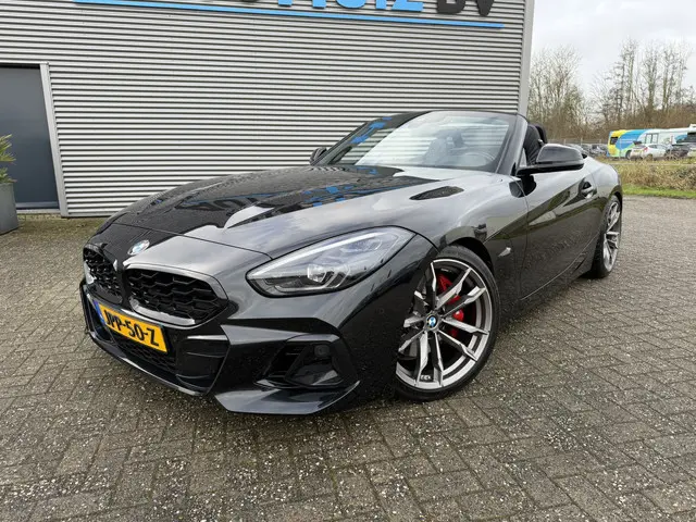 BMW Z4 Roadster M40i High Executive M Sport Keyless Entry Harman-Kardon 19 Inch Elek. Stoelverstelli...