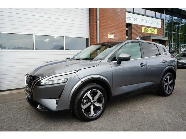 Nissan Qashqai 1.3 MHEV XTRONIC 158PK TEKNA + VERWARMINGSPAKKET KEURIGE NETTE STAAT! 360CAMERA ZWART...