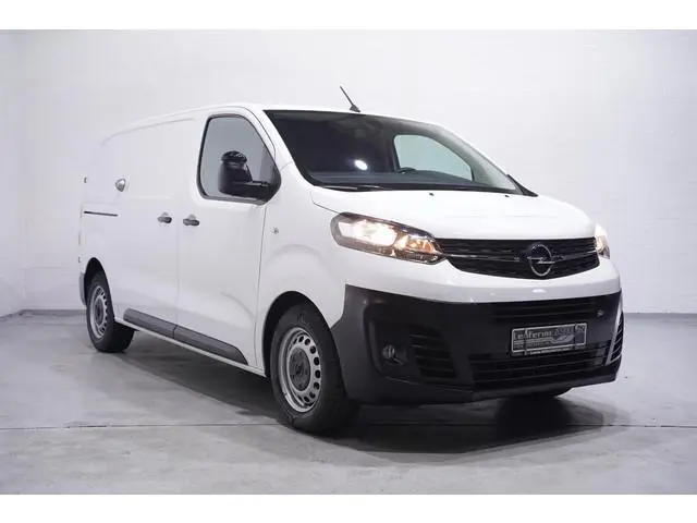 Opel Vivaro 1.5 CDTI 102 pk L2H1 Edition Airco, Cruise Control Laadruimte Pakket, PDC V+A, NAP, 3-Zi...