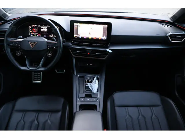 CUPRA Leon Sportstourer 1.4 e-Hybrid VZ Copper Edition 1e Eigenaar | Dealer Onderh | BTW | Pano | Wi...
