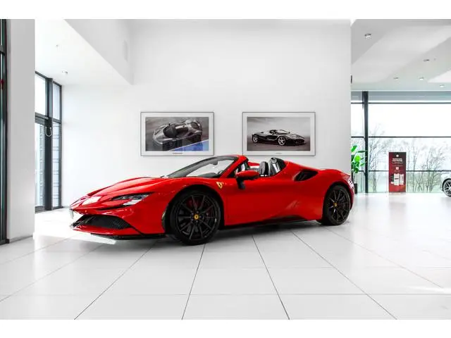 Ferrari SF90 Spider
