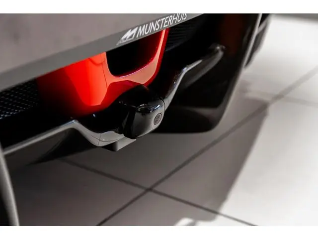 Ferrari SF90 Spider