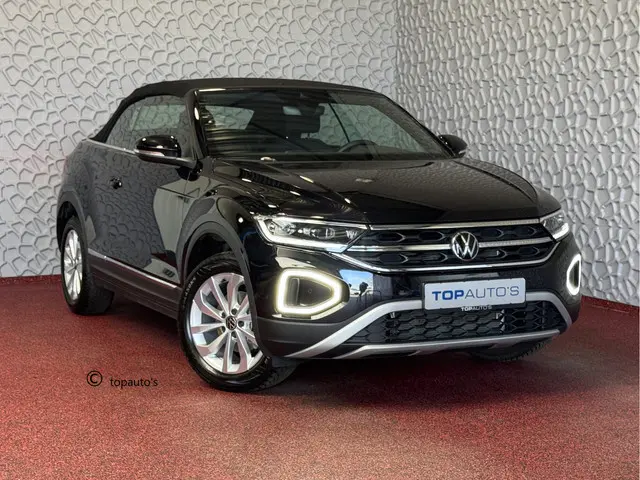 Volkswagen T-Roc Cabrio TSI VIR.COCKPIT CARPLAY NAVI IQ.LED STOEL/STUUR.VERW DAB ADAP.CRUISE 05/2024...