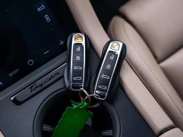 Porsche Taycan