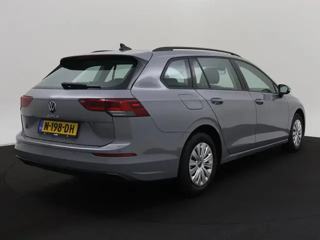 Volkswagen Golf Variant 1.0 TSI Golf (5-drs Combi)  09-2021 10.021 KM