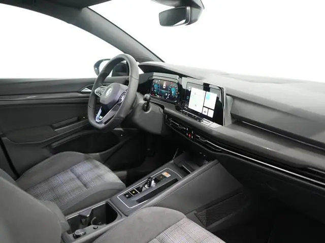 Volkswagen Golf 1.4 eHybrid GTE | Winterpakket | SOH 90.5% | Camera | ACC | Carplay |