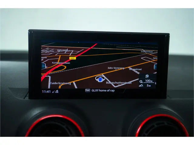 Audi SQ2