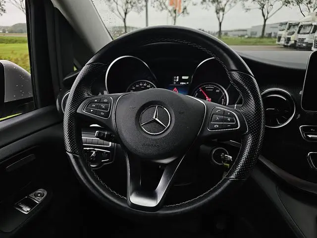 Mercedes-Benz EQV