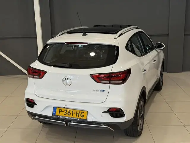 MG ZS EV