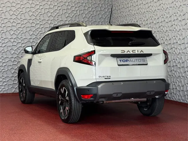 Dacia Duster 1.6 HYBRID SANDSTONE CAMERA CARLAY NAVI STOEL/STUUR/RUIT VERW. LED PDC